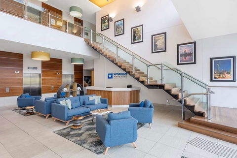 Wyndham Surfers Paradise Resort - Darwin Holiday 3