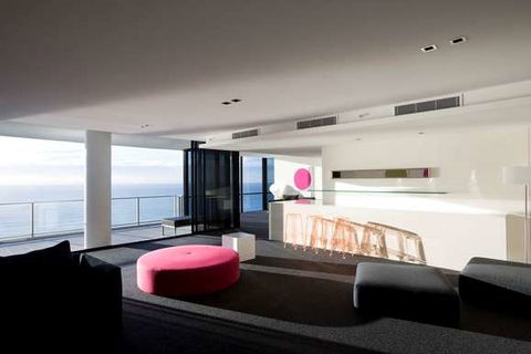 Mantra Circle on Cavill - Darwin Holiday 9