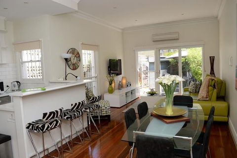 Birches Serviced Apartments - Darwin Holiday 8