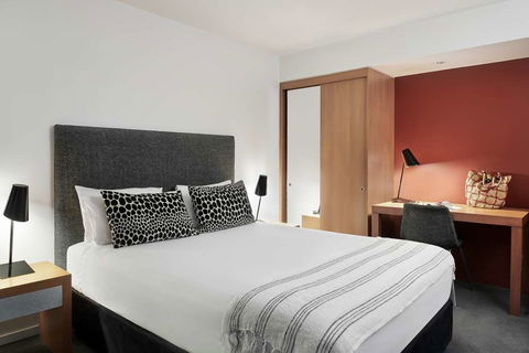 Punthill Little Bourke - Darwin Holiday 7