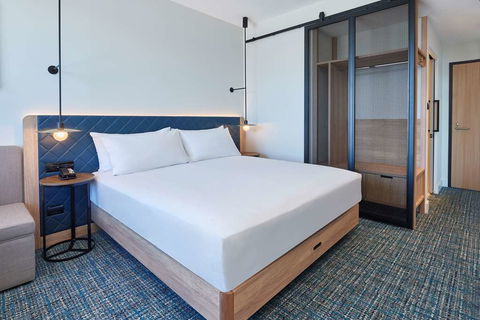 Hilton Garden Inn Albany - Darwin Holiday 7