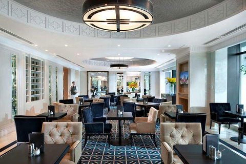 Crown Towers Melbourne - Darwin Holiday 9