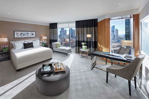 Crown Towers Melbourne - Darwin Holiday 10