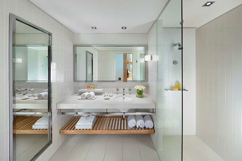 Crown Promenade Hotel - Darwin Holiday 6