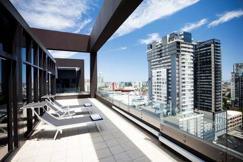 Mantra Southbank Melbourne - Darwin Holiday 13