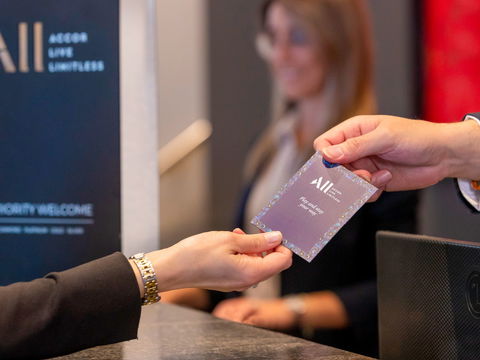 Mercure Melbourne Southbank - Darwin Holiday 12