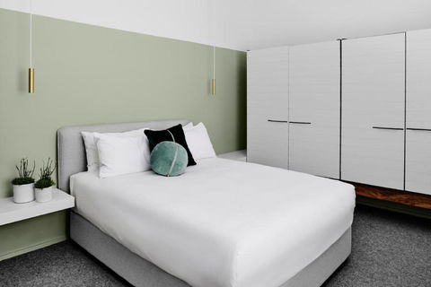 The Prince - Darwin Holiday 5