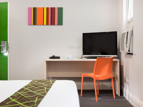 Ibis Styles Kingsgate Hotel - Darwin Holiday 5