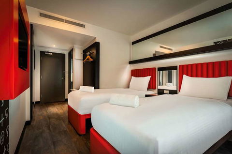 Essence Hotel Carlton - Darwin Holiday 6