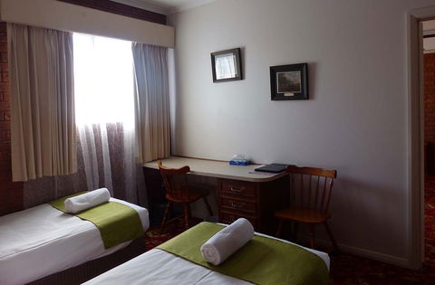 Meramie Motor Inn - Darwin Holiday 13