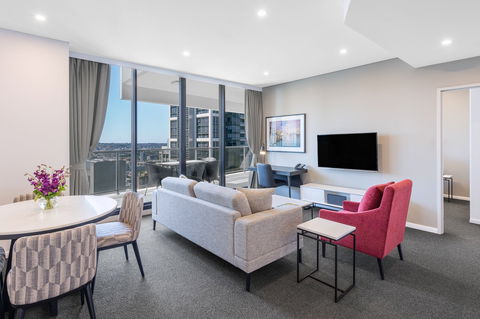 Meriton Suites Kent Street - Darwin Holiday 4