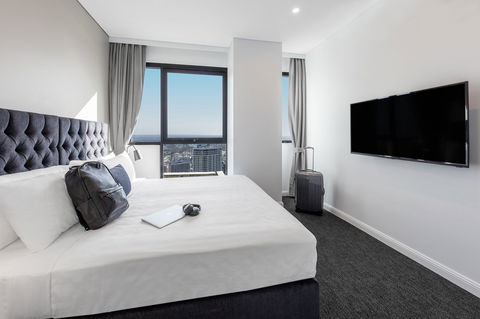 Meriton Suites Kent Street - Darwin Holiday 13