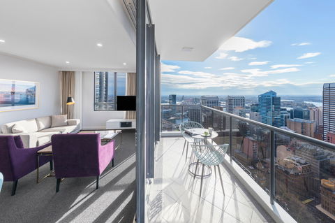 Meriton Suites Pitt Street - Darwin Holiday 12