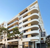 Meriton Suites Waterloo - Darwin Holiday