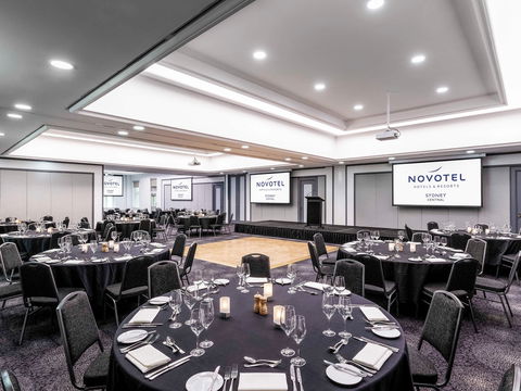 Novotel Sydney Central - Darwin Holiday 6