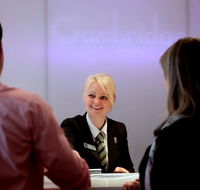 Cambridge Hotel Sydney - Darwin Holiday