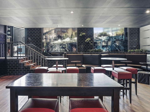 Mercure Sydney - Darwin Holiday 4