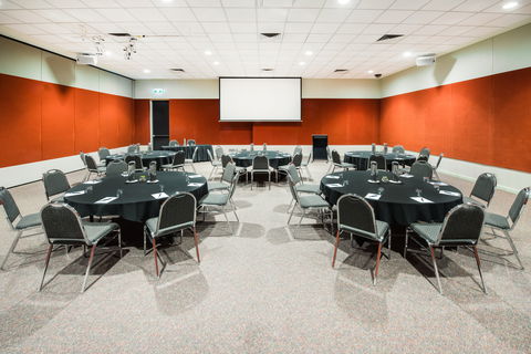 Crowne Plaza Alice Springs Lasseters - Darwin Holiday 17