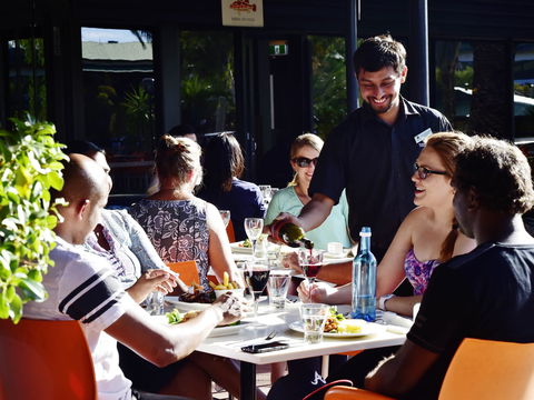 Mercure Alice Springs Resort - Darwin Holiday 16