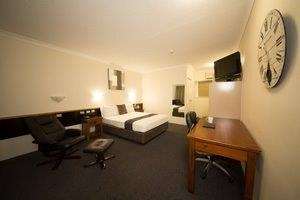 Emerald Maraboon Motor Inn - Darwin Holiday 10