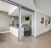 Quest Ivanhoe - Darwin Holiday