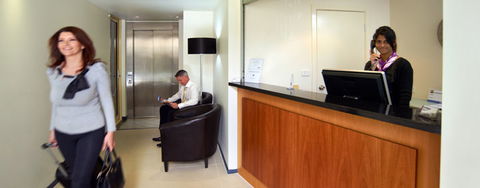 City Edge East Melbourne Serviced Apartm - Darwin Holiday 1