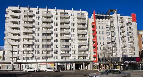 Arrow On Swanston - Darwin Holiday 2