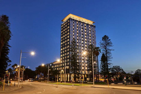 DoubleTree by Hilton Perth Waterfront - Darwin Holiday 2