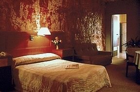 Desert Cave Hotel - Darwin Holiday 2