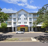 Metro Advance Apartments  Hotel - Darwin Holiday