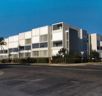 Oaks Lure - Darwin Holiday