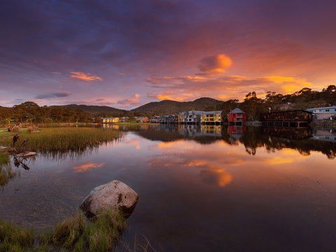 Novotel Lake Crackenback Resort & Spa - Darwin Holiday 2