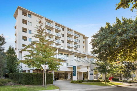 Adina Serviced Apts Canberra Dickson - Darwin Holiday 2