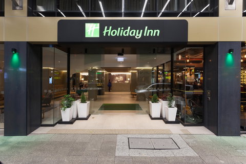 Holiday Inn Perth City Centre - Darwin Holiday 1