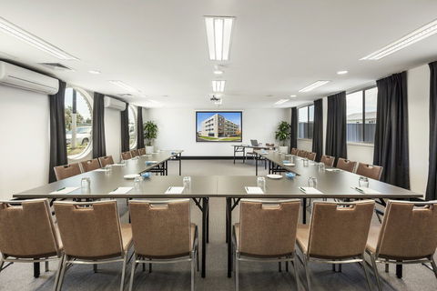 Quest Bundoora - Darwin Holiday 1