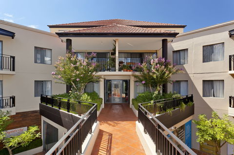 Astra Apartments The Griffin - Darwin Holiday 2