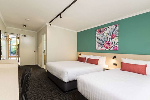 NIghtcap at Balaclava Hotel - Darwin Holiday 2