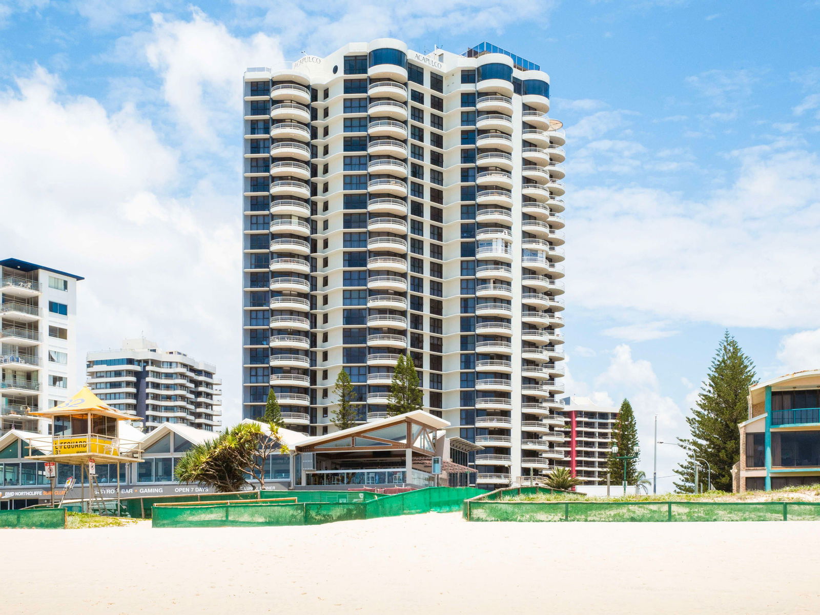 Surfers Paradise QLD Darwin Holiday