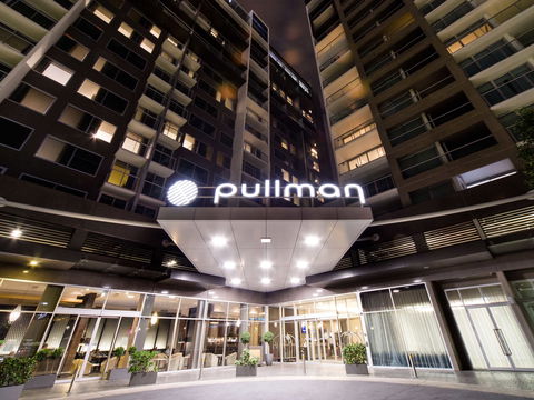 Pullman Adelaide - Darwin Holiday 0