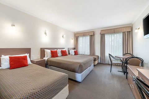 Comfort Inn Heritage Wagga - Darwin Holiday 1