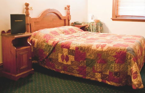 O'Malleys Hotel - Darwin Holiday 1