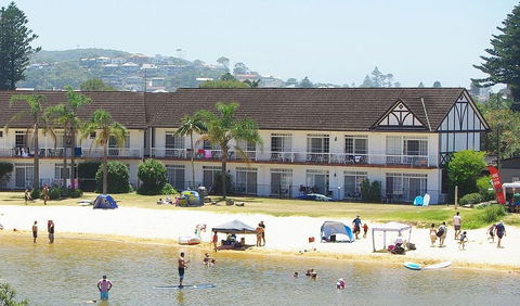 The Clan Lakeside Lodge - Darwin Holiday 0