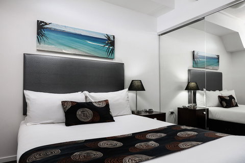 Central Holborn Apartments - Darwin Holiday 1