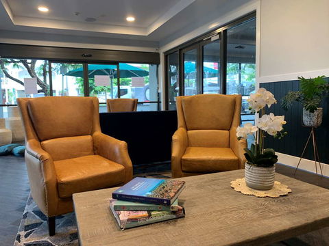 The Palmer Collective - Darwin Holiday 4