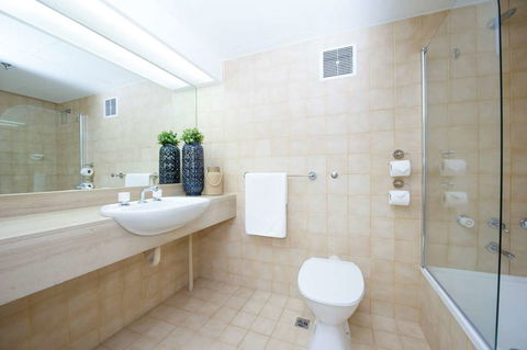 Best Western Plus Hotel Lord Forrest - Darwin Holiday 4