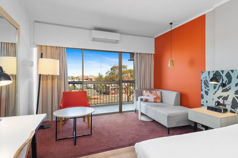 The Plaza Hotel Kalgoorlie - Darwin Holiday 9