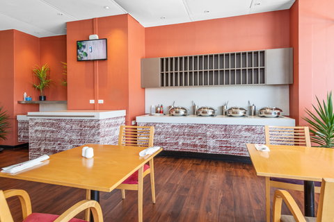 The Plaza Hotel Kalgoorlie - Darwin Holiday 12