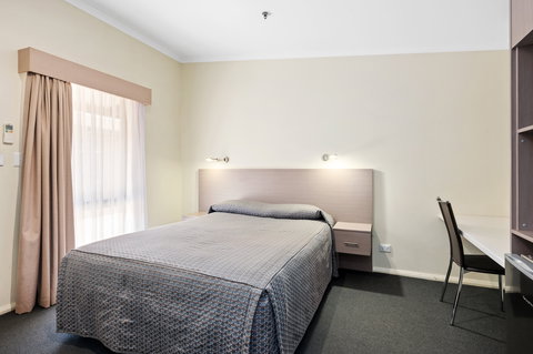 The View On Hannans - Darwin Holiday 8