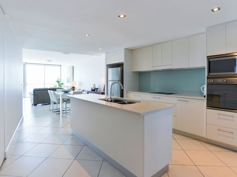 Grand Mercure Apartments Bargara - Darwin Holiday 4