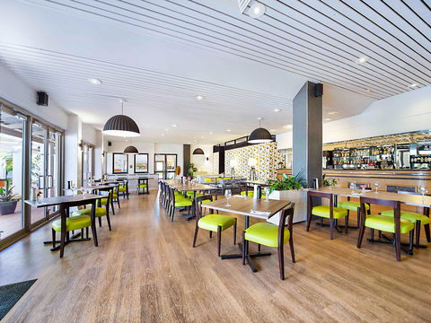Ibis Styles Karratha - Darwin Holiday 17